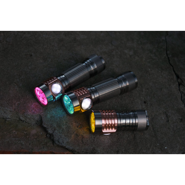 New D4V2 Ti Quad flashlight with tint ramping and instant channel switching
