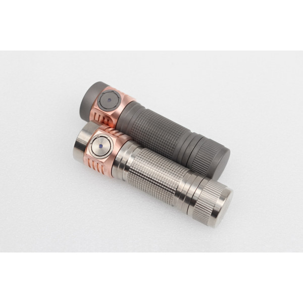 Emisar D4V2 Ti Quad 18650 High Power LED Flashlight