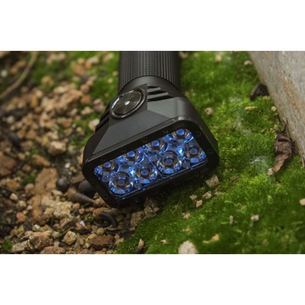 DT8K 1*21700 8 LEDS High Power LED FLASHLIGHT