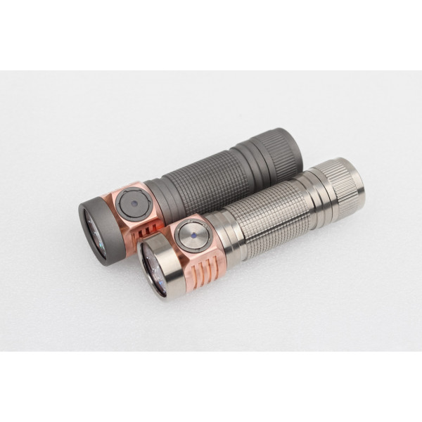 New D4V2 Ti Quad flashlight with tint ramping and instant channel switching