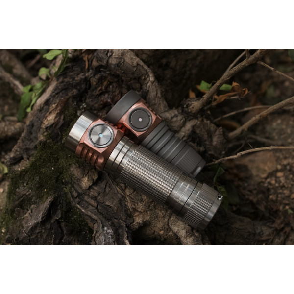 Emisar D4V2 Ti Quad 18650 High Power LED Flashlight