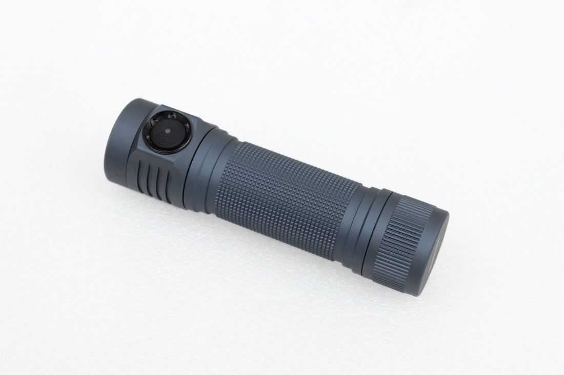 （訳ありセール 格安） Quad Power High 1*21700 D4K Emisar EDC with Flashlight Led その他